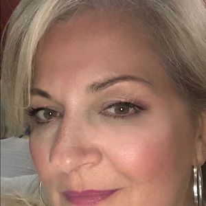 Meet your Posher, Lanna